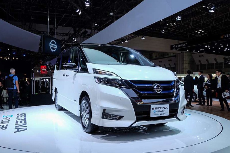 Nissan ra mat xe minivan chay dien Serena e-POWER 2018